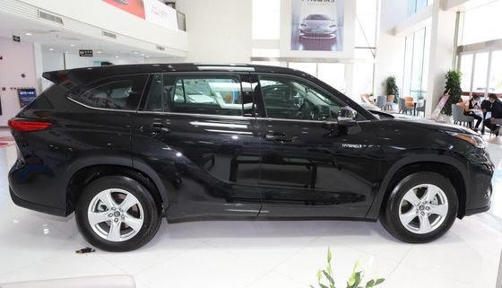 Toyota Highlander 2022 Dual Engine 2.5L E-CVT 7 Seater Hybrid SUV