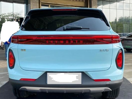 5 Door 5 Seat Midsize SUV Skyworth EV6 520 Travel Edition